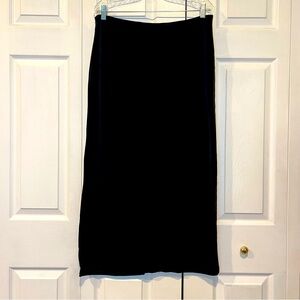 🍋 Currants Black Valour Pull On Skirt - size Large